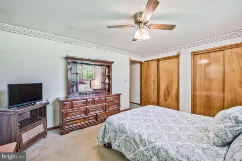 Bedroom - 5921 Ebenezer Rd, White Marsh, MD 21162 photo 2 of 5