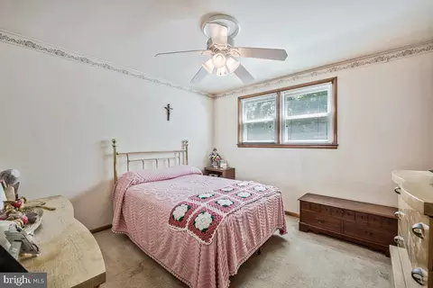 Bedroom - 5921 Ebenezer Rd, White Marsh, MD 21162 photo 4 of 5