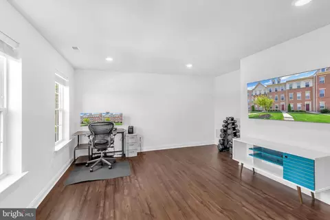 5007 E Joppa Rd, Perry Hall, MD 21128 photo 4