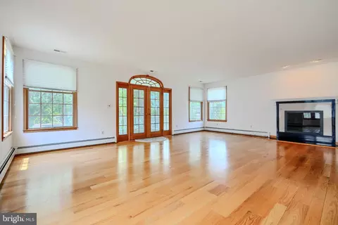 3708 Middle River Ave, Middle River, MD 21220 photo 15