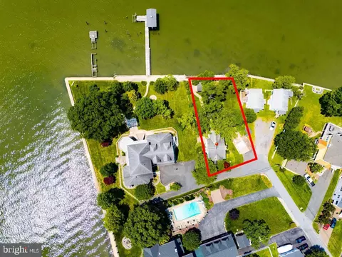 3708 Middle River Ave, Middle River, MD 21220