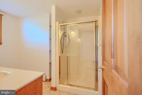 3708 Middle River Ave, Middle River, MD 21220 photo 11