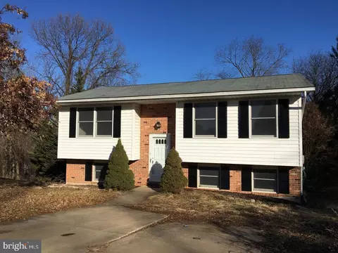 16 Carissa Ct, Owings Mills, MD 21117