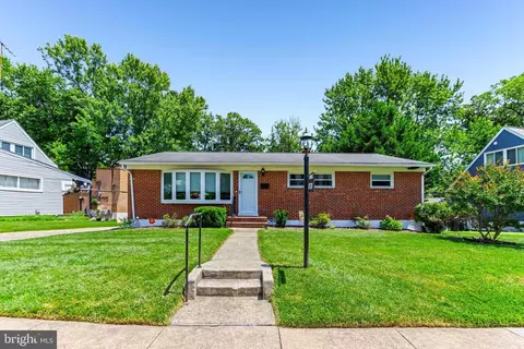 1531 Pickett Rd, Lutherville Timonium, MD 21093