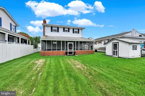 Exterior - 7105 River Drive Rd, Sparrows Point, MD 21219 photo 1 of 4