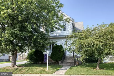 3200 Willoughby Rd, Parkville, MD 21234