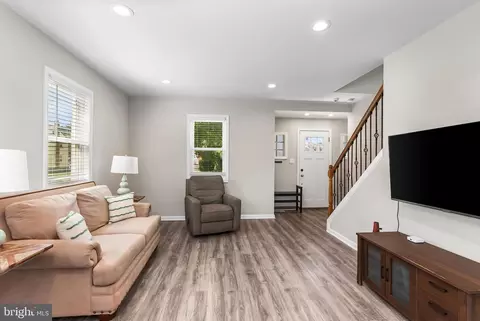 5509 Ashbourne Rd, Halethorpe, MD 21227 photo 6