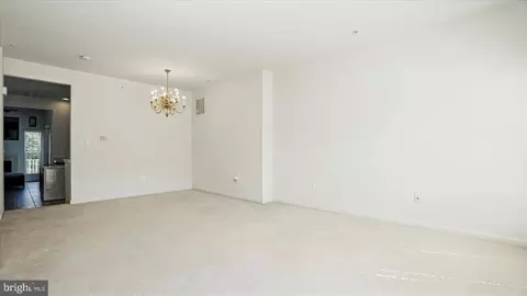 28 Buttonwood Ct, Rosedale, MD 21237 photo 16
