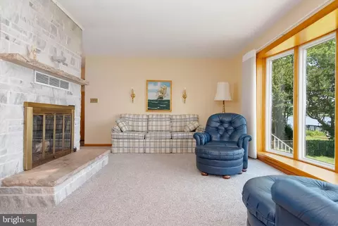 6610 River Drive Rd, Sparrows Point, MD 21219 photo 15