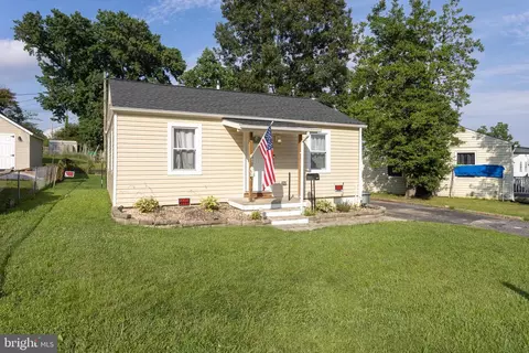 113 Alcock Rd, Essex, MD 21221