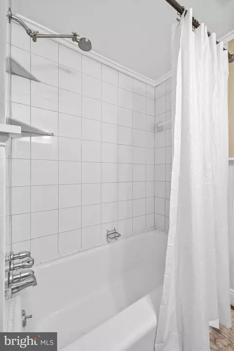 1516 Berwick Rd, Towson, MD 21204 photo 19