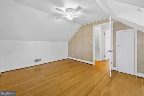 1516 Berwick Rd, Towson, MD 21204 photo 31