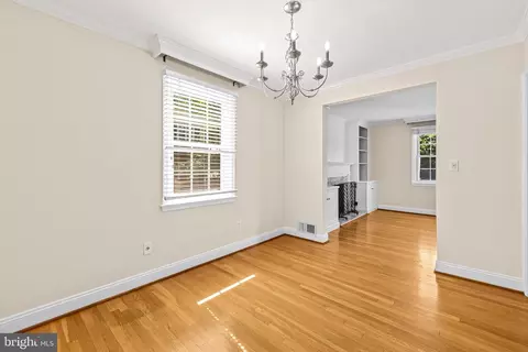 1516 Berwick Rd, Towson, MD 21204 photo 11