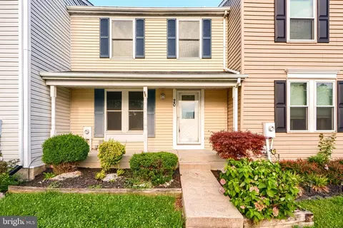 20 Burbage Ct, Nottingham, MD 21236