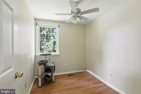 810 Regis Ct, Halethorpe, MD 21227 photo 8