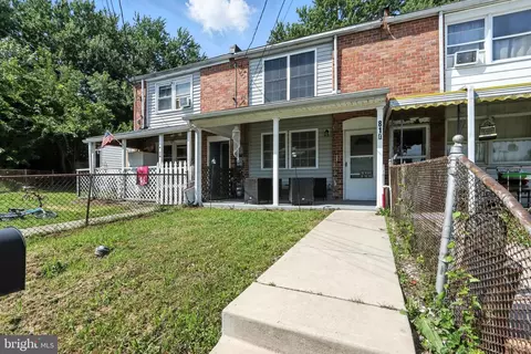 810 Regis Ct, Halethorpe, MD 21227 photo 13