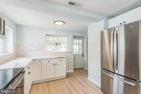 29 Transverse Ave, Middle River, MD 21220 photo 16