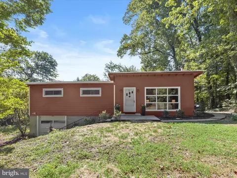 1405 Rice Ave, Catonsville, MD 21228