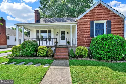 9106 Yvonne Ave, Nottingham, MD 21236