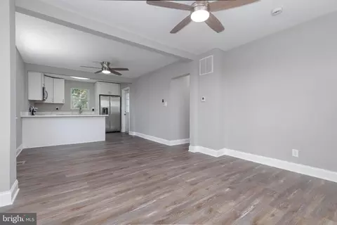 Entry Way - 5122 E Joppa Rd, Perry Hall, MD 21128 photo 1 of 5