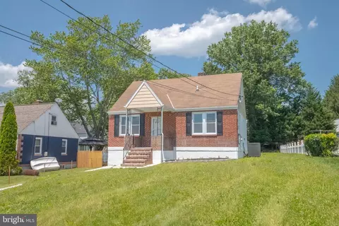 Exterior - 5122 E Joppa Rd, Perry Hall, MD 21128 photo 5 of 9