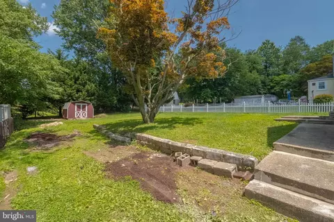 Exterior - 5122 E Joppa Rd, Perry Hall, MD 21128 photo 6 of 9