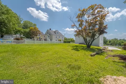 Exterior - 5122 E Joppa Rd, Perry Hall, MD 21128 photo 9 of 9