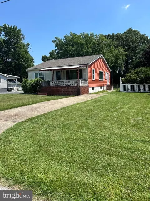 703 Grantwood Rd, Middle River, MD 21220