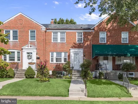 444 Greenlow Rd, Catonsville, MD 21228