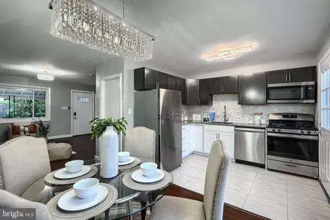 267 Southeastern Ter, Essex, MD 21221