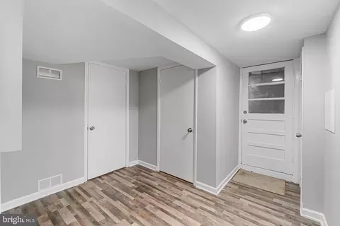 Entry Way - 6820 Queens Ferry Rd, Baltimore, MD 21239 photo 2 of 2