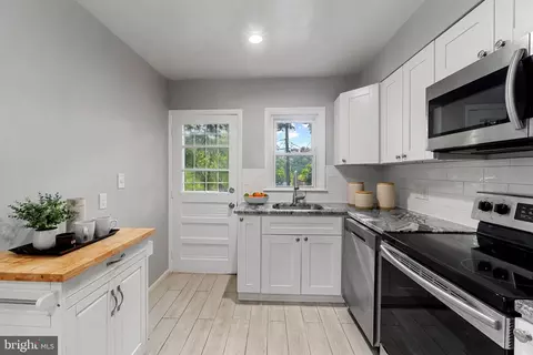 Kitchen - 6820 Queens Ferry Rd, Baltimore, MD 21239 photo 2 of 2
