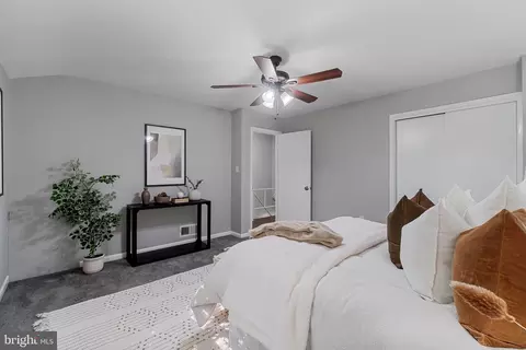 Bedroom - 6820 Queens Ferry Rd, Baltimore, MD 21239 photo 2 of 5