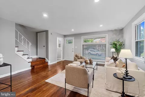 Living - 6820 Queens Ferry Rd, Baltimore, MD 21239 photo 3 of 3