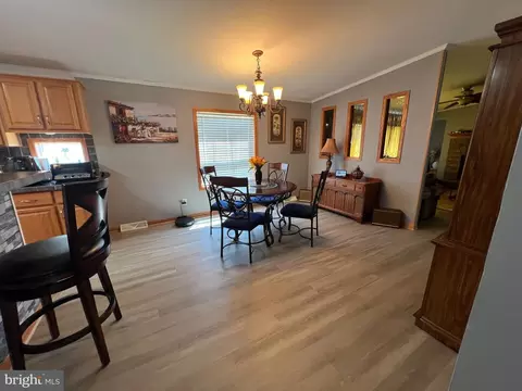 15 Cypress Ln, Middle River, MD 21220 photo 12
