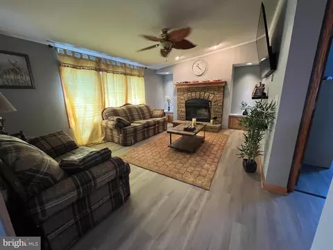 15 Cypress Ln, Middle River, MD 21220 photo 15