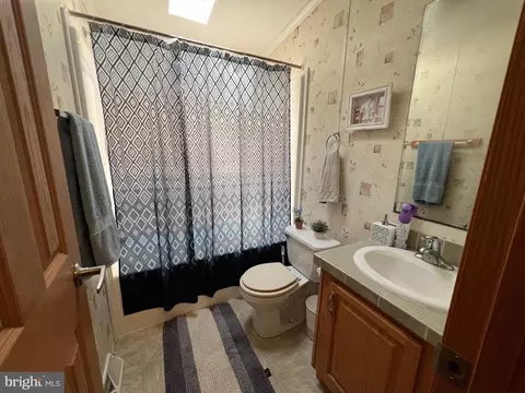 15 Cypress Ln, Middle River, MD 21220 photo 24