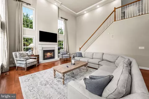 Living - 13910 Manor Rd, Phoenix, MD 21131 photo 3 of 3