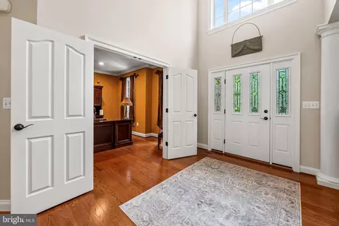Entry Way - 13910 Manor Rd, Phoenix, MD 21131 photo 1 of 4
