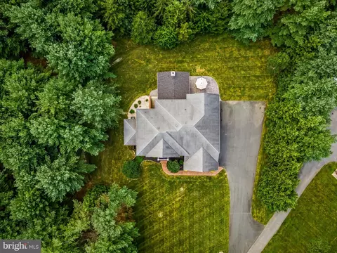 View/Area - 13910 Manor Rd, Phoenix, MD 21131 photo 9 of 13
