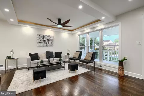 Living - 3410 Ripple Rd, Windsor Mill, MD 21244 photo 2 of 9