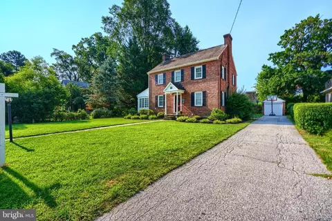 405 W Chesapeake Ave, Towson, MD 21204