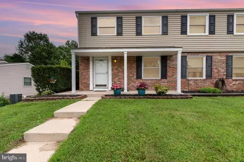 3 Hallfield Ct, Nottingham, MD 21236