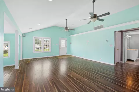 7323 Waldman Ave, Sparrows Point, MD 21219 photo 8