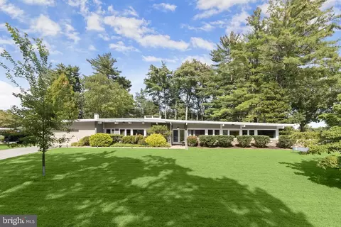 8205 Pumpkin Seed Ct, Pikesville, MD 21208