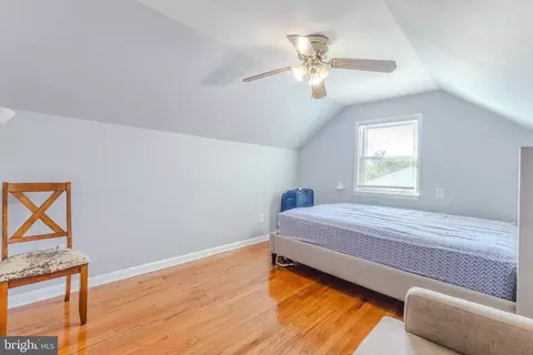 Bedroom - 2111 Rolling Rd, Windsor Mill, MD 21244 photo 7 of 10