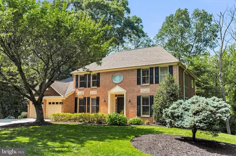 18 Bellchase, Pikesville, MD 21208
