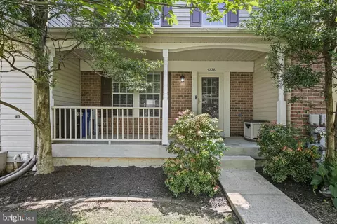 5228 Castlestone Dr, Rosedale, MD 21237