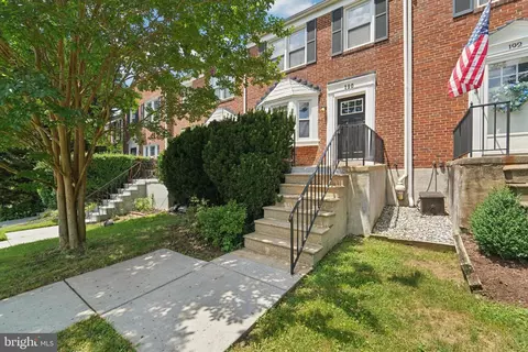 190 Dumbarton Rd, Baltimore, MD 21212