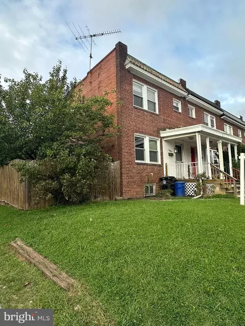 6822 Dunbar Rd, Dundalk, MD 21222
